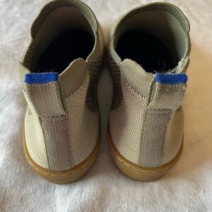 Rothy's Tan and Blue Chelsea Ankle Booties with Elastic Panels. Pull tab. Size 9